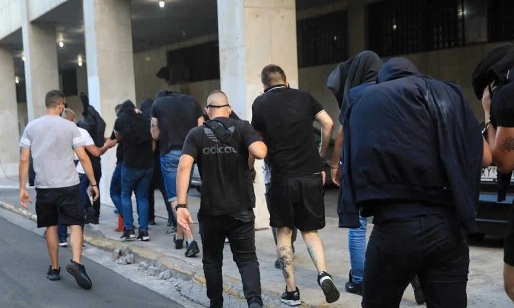 Νέα Φιλαδέλφεια: Τα στοιχεία που «έκαψαν» τους 9 χούλιγκαν της Ντιναμό Ζάγκρεμπ και η σύλληψή τους στην Κροατία